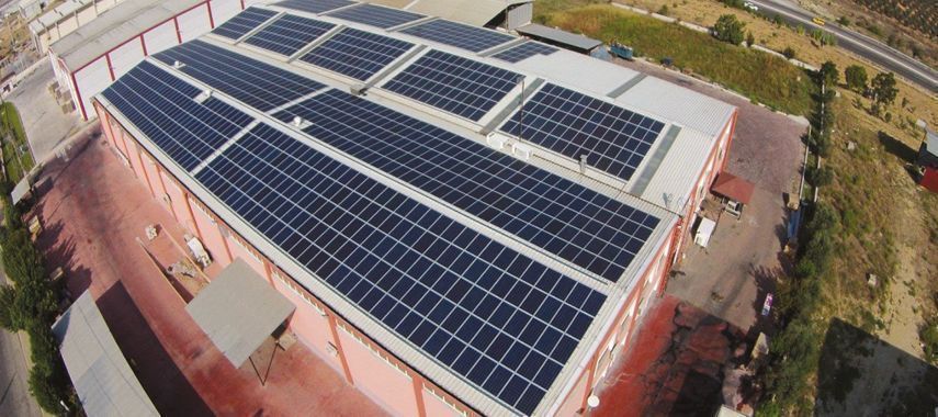 Fabrikalara Güneş Panelleri Kuruyoruz